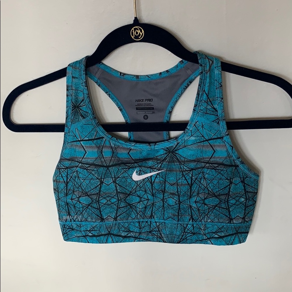 Nike Pro Sports Bra